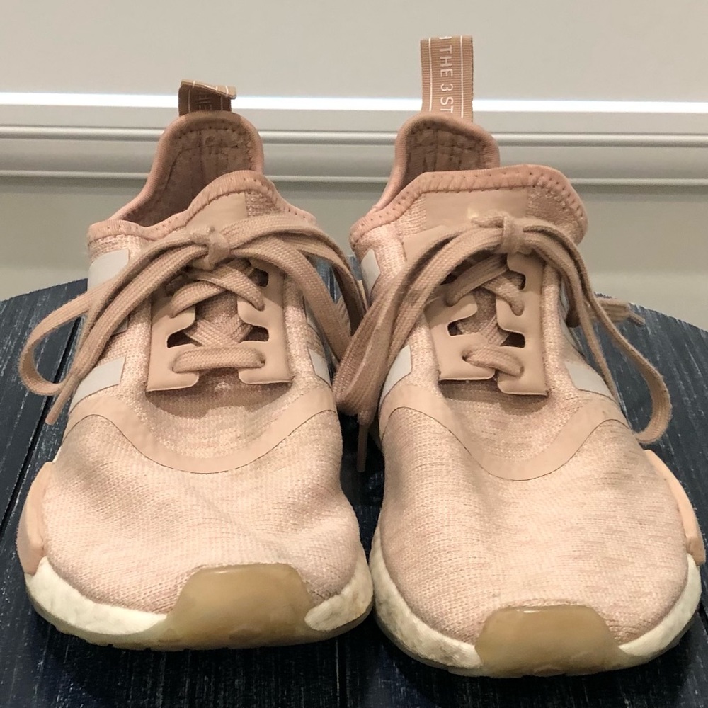 Ladies Adidas Boost Running Shoes - Picture 2 of 5